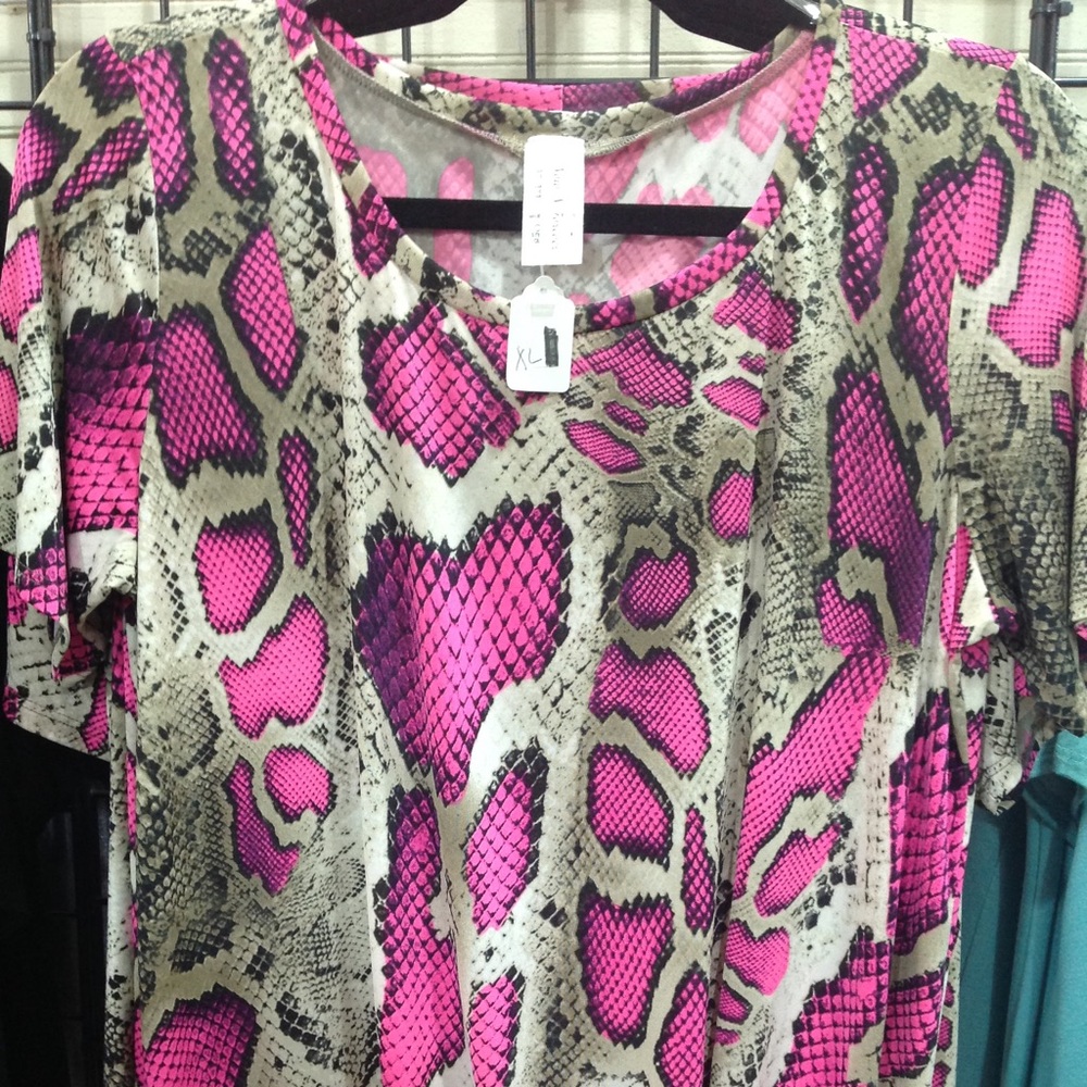 Unique top